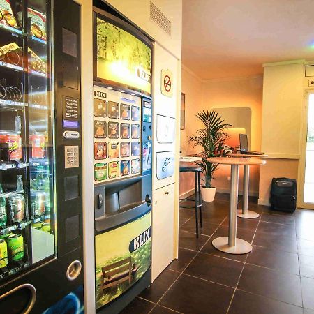 Ibis Budget Chateaudun Exterior photo