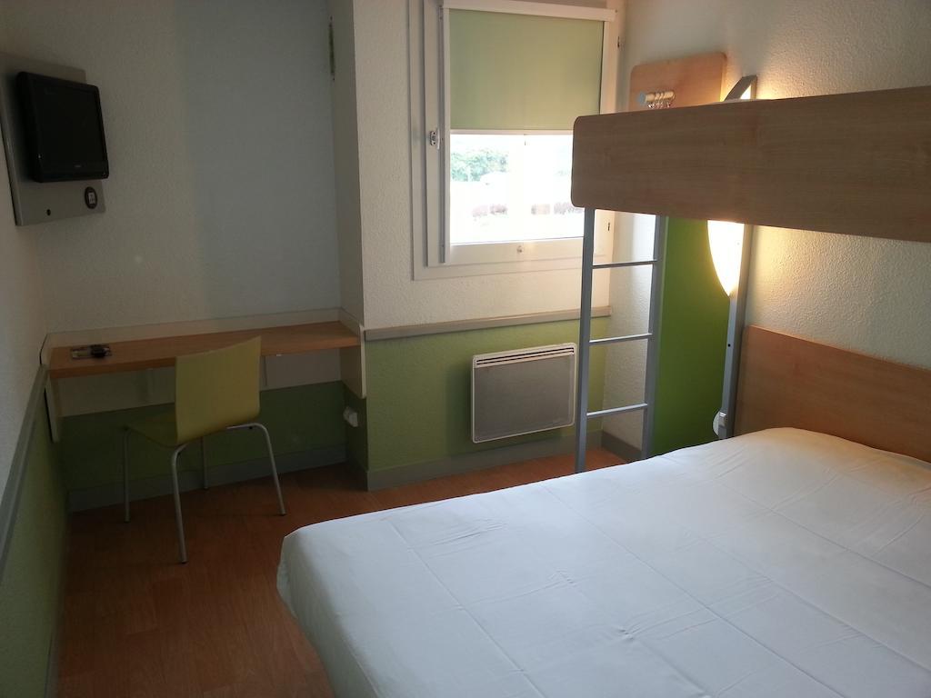 Ibis Budget Chateaudun Exterior photo